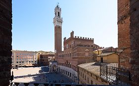 La Terrazza Sul Campo-Rooms Only